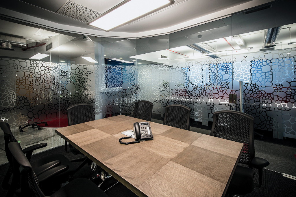 BARABOUX HQ, Emirates Towers